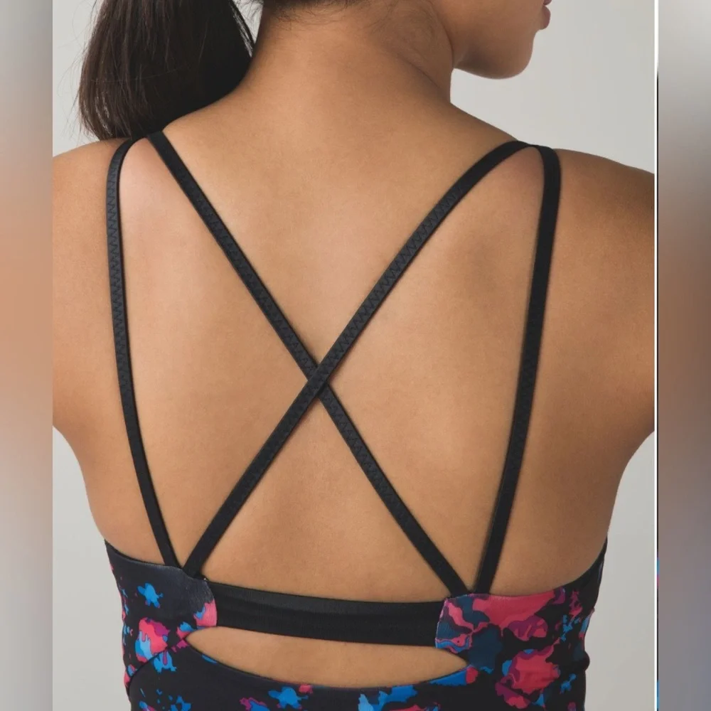 🩷 Lululemon Clip-In Long Line Bra 🩷
